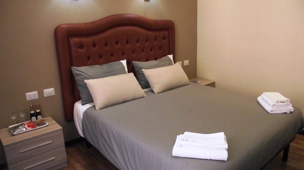 Lazio Elegance Suite Roma Exterior foto